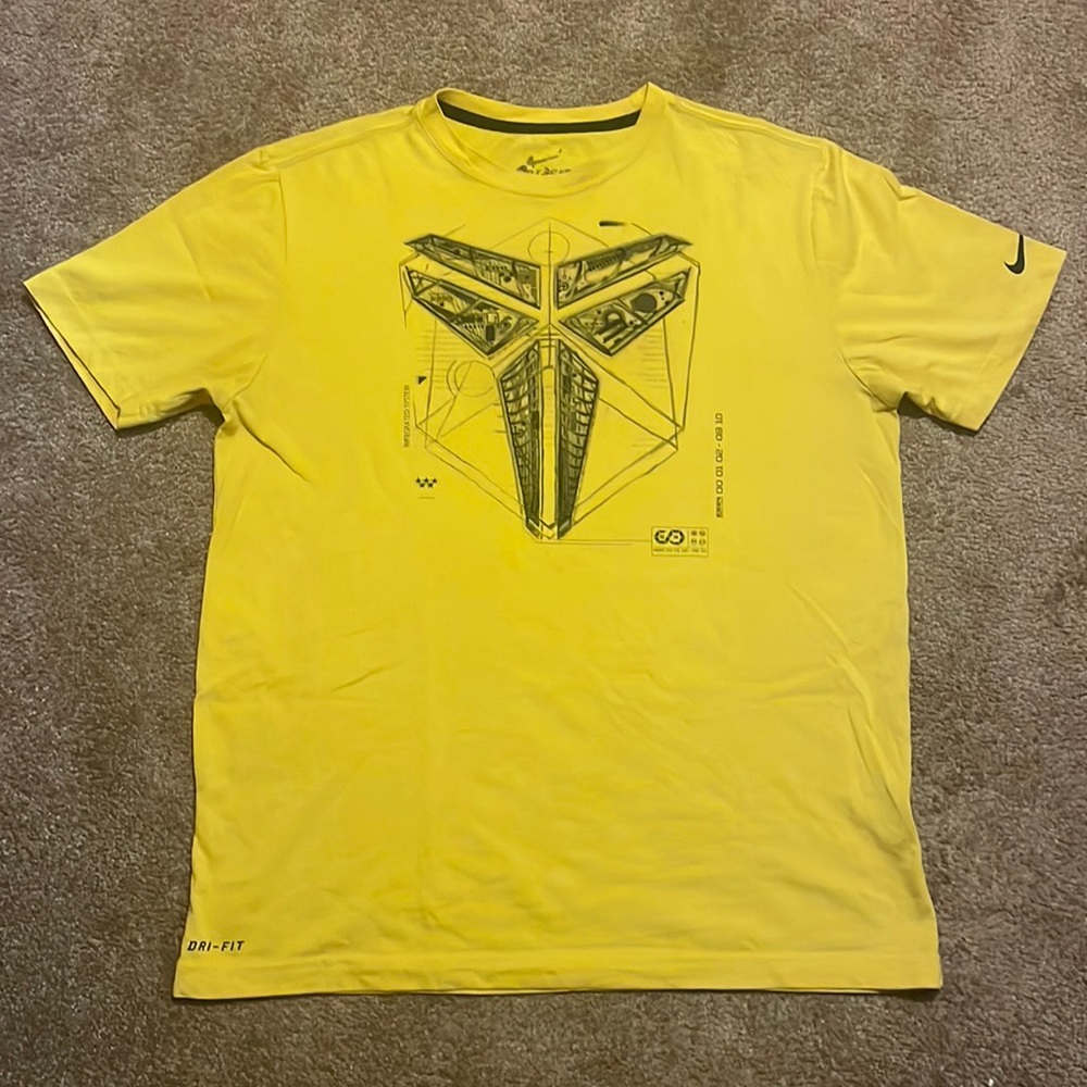 Nike Dri-fit Kobe Bryant Black Mamba Logo T-shirt Size Large Lakers Gold Rare!